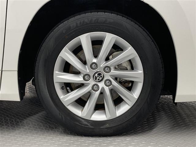 ノア Ｇ　ミュージックプレイヤー接続可　バックカメラ　衝突被害軽減システム　ＥＴＣ　ドラレコ　両側電動スライド　ＬＥＤヘッドランプ　ウオークスルー　乗車定員８人　３列シート　ワンオーナー（32枚目）