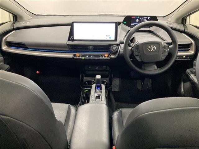 プリウス Ｚ　サンルーフ　フルセグ　メモリーナビ　ミュージックプレイヤー接続可　バックカメラ　衝突被害軽減システム　ＥＴＣ　ドラレコ　ＬＥＤヘッドランプ　ワンオーナー（4枚目）