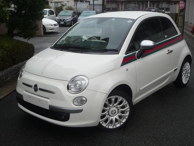 ５００ バイ　グッチ　社外ナビ　フルセグテレビ　専用シート　キーレスエントリー　禁煙車　盗難防止システム　革シート　エアコン　パワーウィンドウ　パワーステアリング　ＡＢＳ　ＥＴＣ付（9枚目）