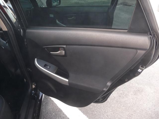 プリウス G 純正ナビ ソナー 禁煙車 ハーフレザーシート フォグランプ(34枚目)