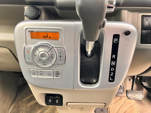 エブリイワゴン ＪＰターボ　社外ナビ　フルセグＴＶ　ＤＶＤビデオ　バックカメラ　社外ミラー型ドラレコ　スマート＆プッシュスタート　リヤコーナーセンサ　オーバーヘッドコンソール　アイドリングストップ　オートライト　ライトレベリング（12枚目）