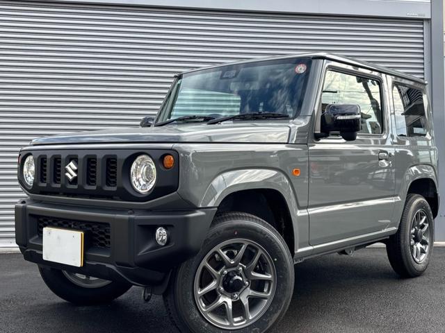 ジムニー XC XC 未使車 AT車 4WD 禁煙車 LEDヘッドライト スマートキー 純正16インチアルミホイール シートヒーター 電動格納式ドアミラー パワーウィンド(2枚目)