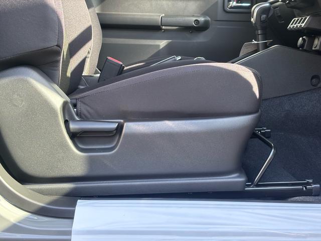 ジムニー XC XC 未使車 AT車 4WD 禁煙車 LEDヘッドライト スマートキー 純正16インチアルミホイール シートヒーター 電動格納式ドアミラー パワーウィンド(14枚目)