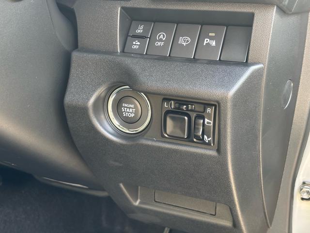 ジムニー XC XC 未使車 AT車 4WD 禁煙車 LEDヘッドライト スマートキー 純正16インチアルミホイール シートヒーター 電動格納式ドアミラー パワーウィンド(16枚目)