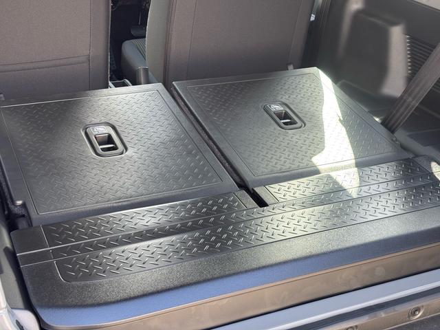 ジムニー XC XC 未使車 AT車 4WD 禁煙車 LEDヘッドライト スマートキー 純正16インチアルミホイール シートヒーター 電動格納式ドアミラー パワーウィンド(38枚目)