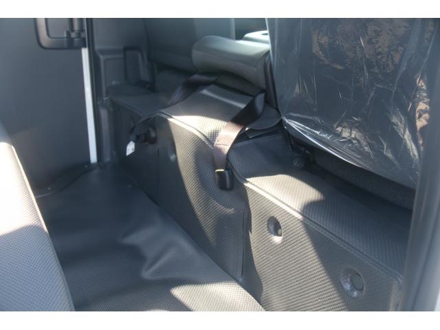 ハイエースバン ＤＸ　ＧＬパッケージ　ディーゼル車　ＬＥＤヘッドライト　パノラミックビューモニター　デジタルインナーミラー　リヤクーラー（33枚目）