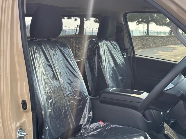 ハイエースバン ロングスーパーGL 両側パワースライドドア LEDヘッドライト パノラマミックビューモニター デジタルインナーミラー 登録済未使用車(16枚目)