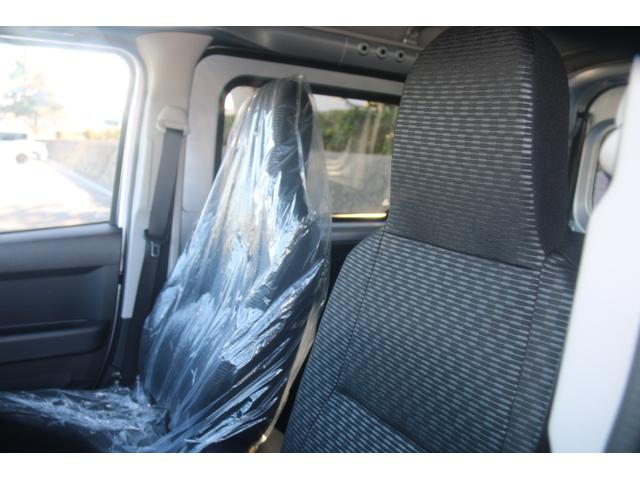 ハイゼットカーゴ 　届出済未使用車　オーディオ７インチワイド　ＬＥＤパック　パワステ　パワーウィンドウ　キーレス　ＥＴＣ　バックカメラ　Ｂｌｕｅｔｏｏｔｈ　外品アシマット（33枚目）