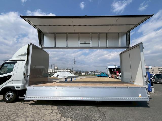 ファイター 　アルミウイング　エアサス　メーカー完成車　６．２ワイドベット付き　内寸６２３×２４１×２４２ｃｍ　クルーズコントロール　パブコ製ＬＩＭＩＴＥＤ　ＷＩＮＧ　導風板　フォグ　木床（13枚目）