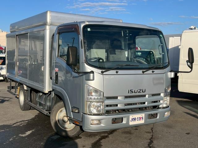 エルフトラック  3tボトルカー ワイドロング スムーサー 6室 中間棚 リアサイドキャリア入れ ルーフキャリア 室内金庫 スガワ車体 バックモニター 室内蛍光灯 モケットシート キーレス(2枚目)