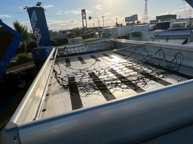 エルフトラック  3tボトルカー ワイドロング スムーサー 6室 中間棚 リアサイドキャリア入れ ルーフキャリア 室内金庫 スガワ車体 バックモニター 室内蛍光灯 モケットシート キーレス(20枚目)