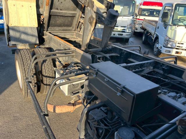 ヒノレンジャー ダンプ 3.6t 電動コボレーン フェンダーヘッドライト 左電動格納ミラー(13枚目)