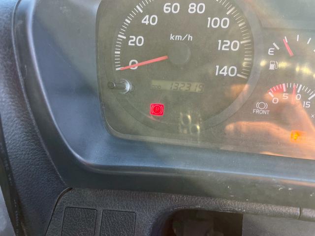 ヒノレンジャー ダンプ 3.6t 電動コボレーン フェンダーヘッドライト 左電動格納ミラー(32枚目)