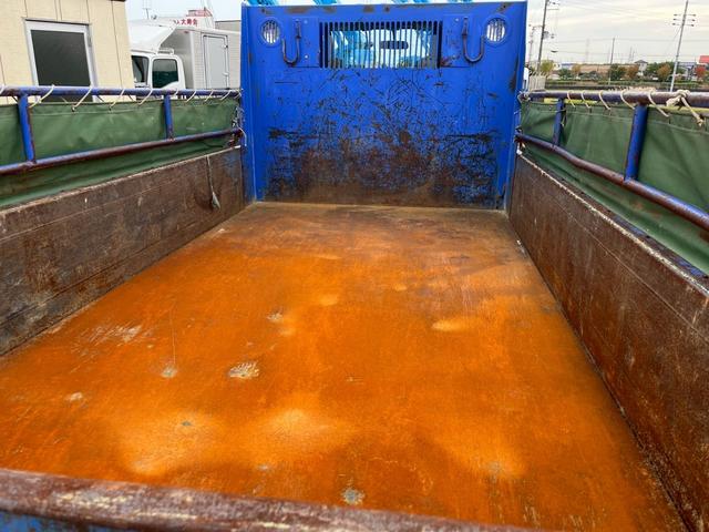 タイタントラック ダンプ 3t4ナンバー 低床 強化 6MT コボレーン 中間ピン 作業灯 電動格納ミラー ETC キーレス アドブルー HSA坂道発進補助 ASR 光軸調整ダイヤル いすずエルフOEM(8枚目)