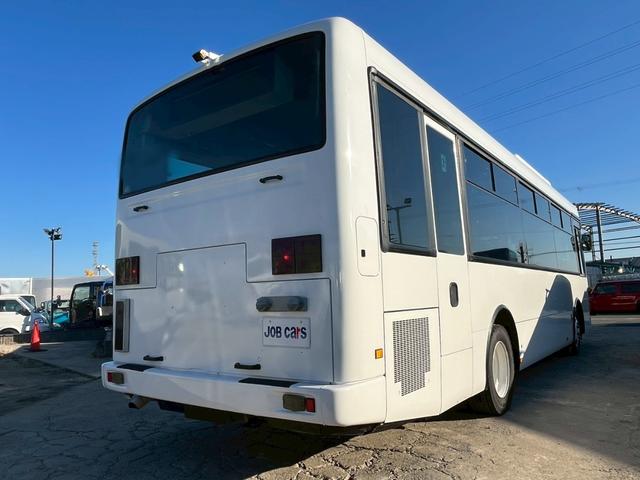 ヒノレインボー 　路線仕様　５７人乗り　９ｍバス（6枚目）