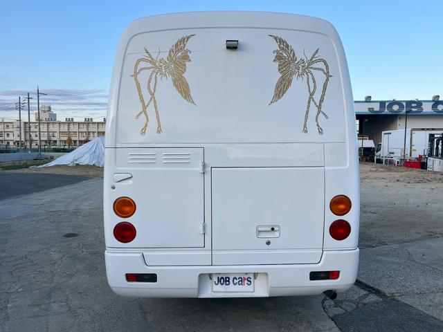 ローザ 霊柩車 17人乗 レトロフェイス リア棺台 バックカメラ ETC(8枚目)