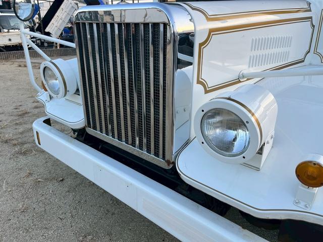 ローザ 霊柩車 17人乗 レトロフェイス リア棺台 バックカメラ ETC(18枚目)