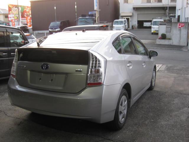 プリウス S ワンオーナー ナビTV バックカメラ スマートキー エンジンプッシュ ETC 禁煙車(4枚目)