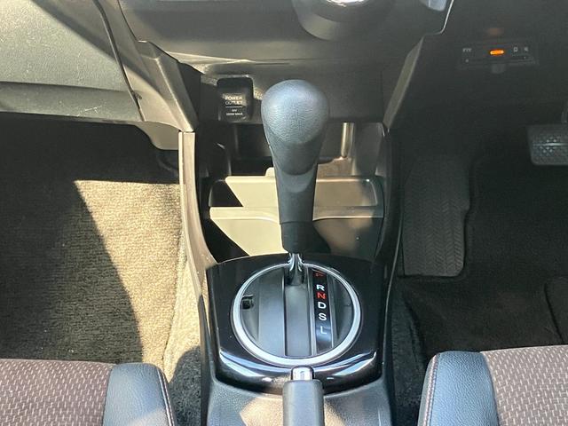 フィットシャトルハイブリッド ハイブリッド　ナビＴＶ／ＥＴＣ／クルーズコントロール（21枚目）