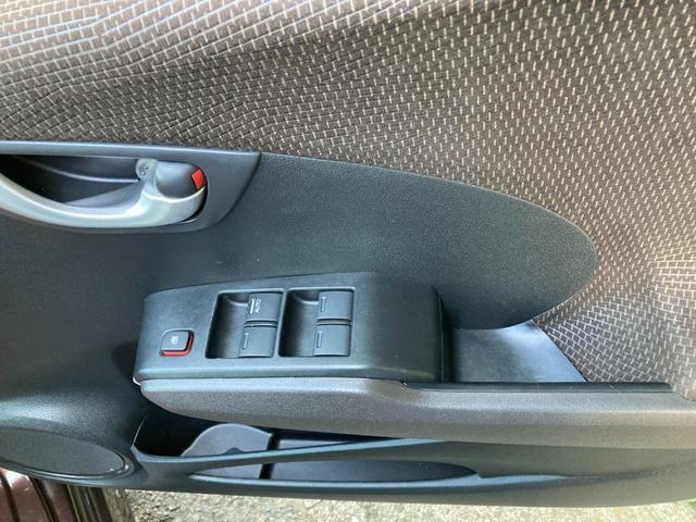 フィットシャトルハイブリッド ハイブリッド　ナビＴＶ／ＥＴＣ／クルーズコントロール（30枚目）