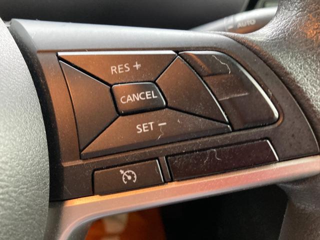 セレナ Ｓ　ナビ／ＴＶ／ＥＴＣ／バックカメラ／クルーズコントロール／両側スライド／左パワースライドドア／アラウンドビューモニター／エマージェンシーブレーキ／プッシュスタート（24枚目）