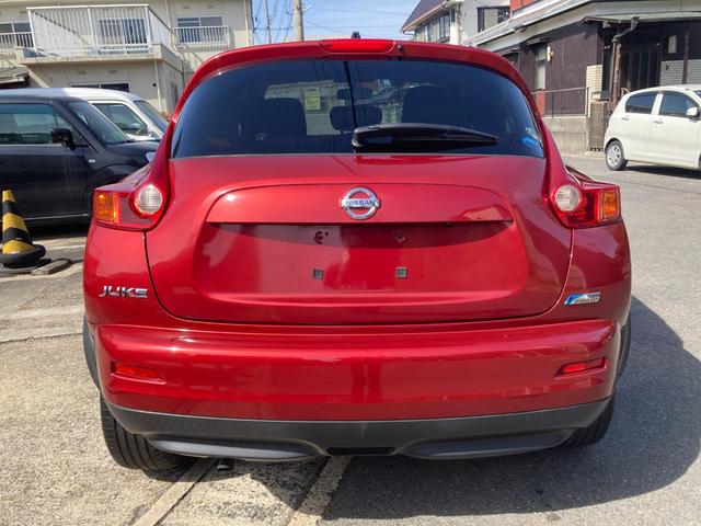 ジューク １５ＲＸ　ナビ／フルセグＴＶ／ＥＴＣ／アルミホイール／プッシュスタート（4枚目）