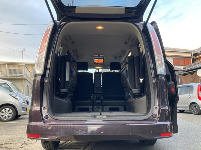 セレナ ハイウェイスター　Ｖセレクション　ＥＴＣ／ナビゲーション／ＴＶ／後席モニター／バックカメラ／プッシュスタート／両側パワースライドドア／クルーズコントロール（4枚目）