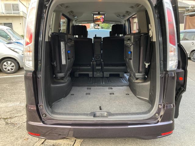 セレナ ハイウェイスター　Ｖセレクション　ＥＴＣ／ナビゲーション／ＴＶ／後席モニター／バックカメラ／プッシュスタート／両側パワースライドドア／クルーズコントロール（59枚目）