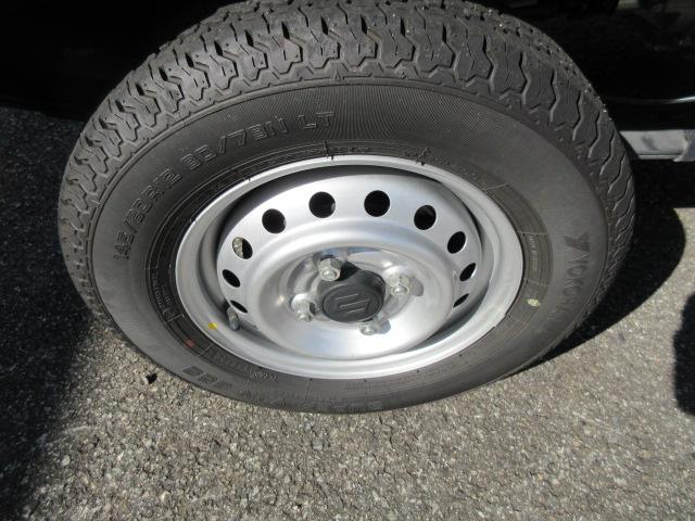 キャリイトラック KCエアコン・パワステ 4WD AC PS WSRS アイドリングストップ(12枚目)