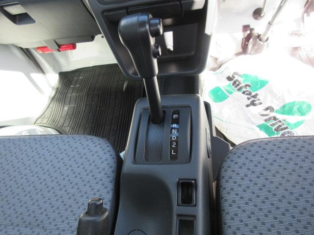 キャリイトラック KCエアコン・パワステ 4WD AC PS WSRS アイドリングストップ(17枚目)