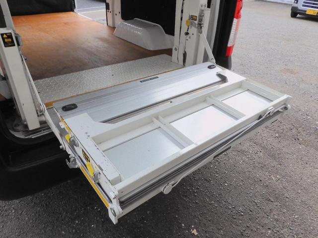 NV350キャラバンバン ロングDXターボ 和光パワーゲート400キロ/4WD/後期ディーゼルTB/衝突軽減エマブレ/両側スライド5D/ケンウッドナビ/Bモニタ/AC100V/キーレス/ETC/車検R8年7月14日/低床/3人/小型貨物4ナンバ(12枚目)