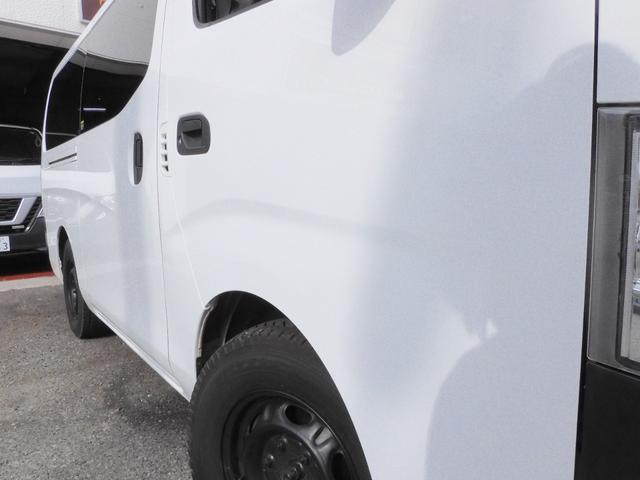 NV350キャラバンバン ロングDXターボ 和光パワーゲート400キロ/4WD/後期ディーゼルTB/衝突軽減エマブレ/両側スライド5D/ケンウッドナビ/Bモニタ/AC100V/キーレス/ETC/車検R8年7月14日/低床/3人/小型貨物4ナンバ(39枚目)
