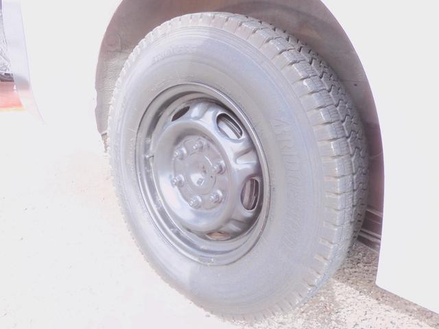 NV350キャラバンバン ロングDXターボ 和光パワーゲート400キロ/4WD/後期ディーゼルTB/衝突軽減エマブレ/両側スライド5D/ケンウッドナビ/Bモニタ/AC100V/キーレス/ETC/車検R8年7月14日/低床/3人/小型貨物4ナンバ(46枚目)