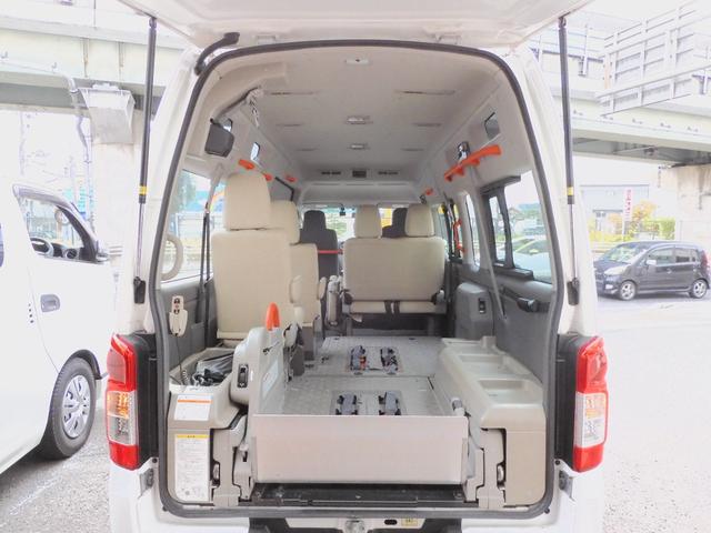 NV350キャラバンバン ◆チェアキャブM仕様,福祉車いす2名,固定装置2基,ガラスルーフ,走行距離4.7万キロ,電動リアリフト,左オートステップ,1オーナー,整備記録簿,非課税,Bモニ,Wエアコン&ヒーター,ETC,ドラレコ(13枚目)