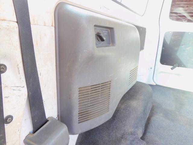 ＮＶ３５０キャラバンバン ロングＤＸ　ＥＸパック．ダブルエアコン＆ヒータ．衝突軽減エマブレ．Ｈ３０年１１月登録車．後期．法人ワンオーナ．整備記録簿Ｒ１．２．３．４．５．６年．ナビ．Ｂｌｕｅｔｏｏｔｈ．Ｂモニタ．ＥＴＣ．キーレス．ドラレコ．（20枚目）