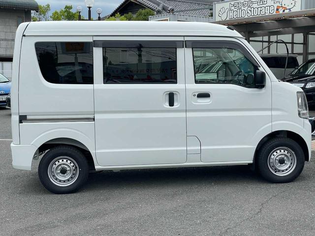 クリッパーバン ＤＸ　届出済未使用車　純正ナビ　フルセグＴＶ　バックカメラ　ＥＴＣ　前席パワーウィンドウ　オートライト　アイドリングストップ　衝突軽減ブレーキ　横滑り防止装置　キーレス（4枚目）