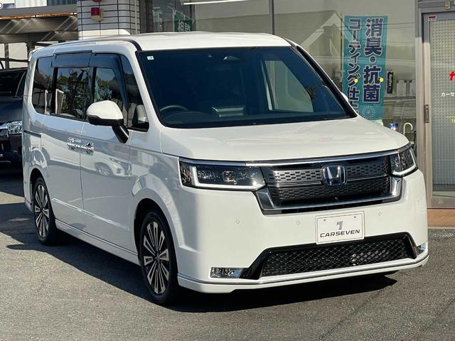 ステップワゴン ｅ：ＨＥＶスパーダ　プレミアムライン　ホンダセンシング　１１．４インチ純正ナビ　１５．６インチフリップダウン　フルセグＴＶ　マルチビューカメラ　ブラインドスポット　パワーテールゲート　シートヒーター　２列目オットマン　純正１７インチＡＷ（6枚目）
