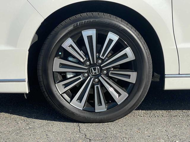 ステップワゴン ｅ：ＨＥＶスパーダ　プレミアムライン　ホンダセンシング　１１．４インチ純正ナビ　１５．６インチフリップダウン　フルセグＴＶ　マルチビューカメラ　ブラインドスポット　パワーテールゲート　シートヒーター　２列目オットマン　純正１７インチＡＷ（19枚目）
