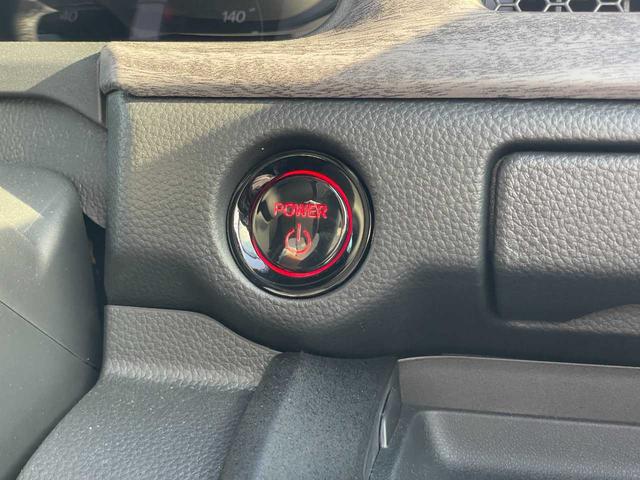 ステップワゴン ｅ：ＨＥＶスパーダ　プレミアムライン　ホンダセンシング　１１．４インチ純正ナビ　１５．６インチフリップダウン　フルセグＴＶ　マルチビューカメラ　ブラインドスポット　パワーテールゲート　シートヒーター　２列目オットマン　純正１７インチＡＷ（49枚目）