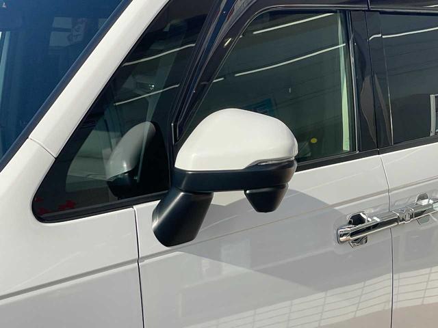 ステップワゴン ｅ：ＨＥＶスパーダ　プレミアムライン　ホンダセンシング　１１．４インチ純正ナビ　１５．６インチフリップダウン　フルセグＴＶ　マルチビューカメラ　ブラインドスポット　パワーテールゲート　シートヒーター　２列目オットマン　純正１７インチＡＷ（62枚目）