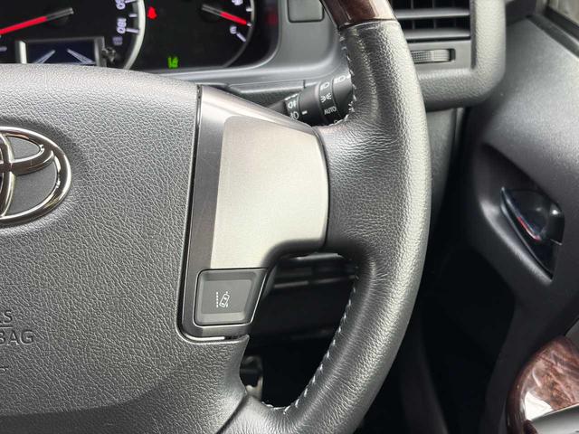 ハイエースバン スーパーGL 50TH アニバーサリーリミテッド 両側パワスラ 寒冷地仕様 TRDフロントスポイラー アルパインフローティングナビ、11.1型デジタルミラー、12.8インチフリップダウン 運転席レカロシート ユーアイビークルベッドキット(42枚目)