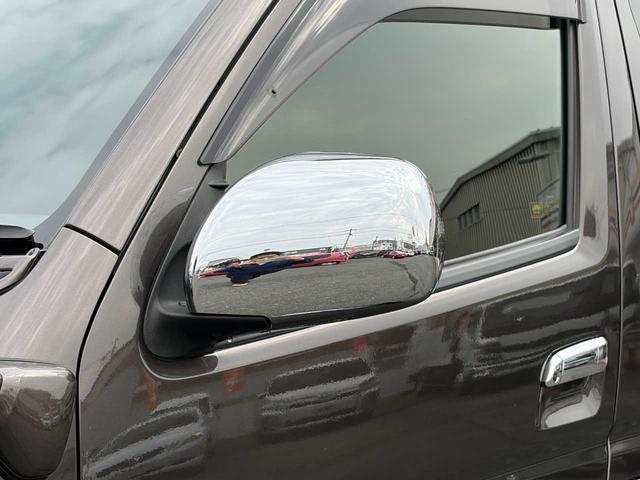 ハイエースバン スーパーGL 50TH アニバーサリーリミテッド 両側パワスラ 寒冷地仕様 TRDフロントスポイラー アルパインフローティングナビ、11.1型デジタルミラー、12.8インチフリップダウン 運転席レカロシート ユーアイビークルベッドキット(60枚目)