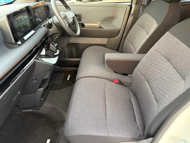 サクラ X 純正9インチナビ アラウンドビューモニター ETC フルセグTV エマージェンシーブレーキ クリアランスソナー LEDヘッドライト 1オーナー ユーザー買取(16枚目)