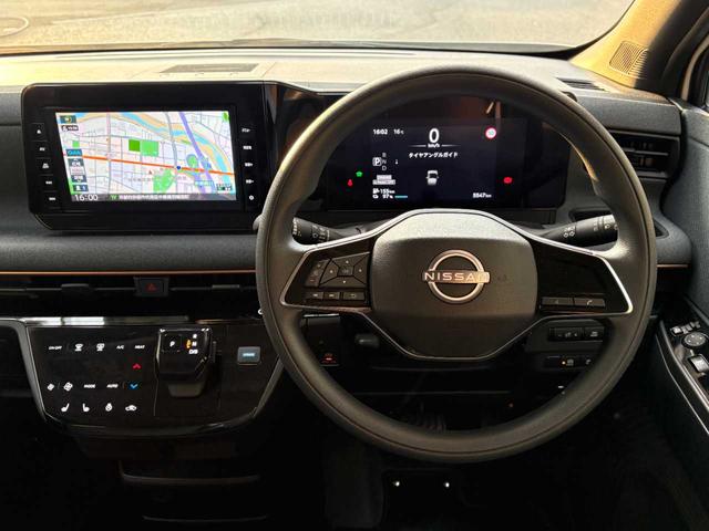 サクラ X 純正9インチナビ アラウンドビューモニター ETC フルセグTV エマージェンシーブレーキ クリアランスソナー LEDヘッドライト 1オーナー ユーザー買取(32枚目)