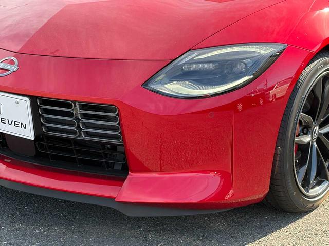 フェアレディＺ バージョンＳＴ　６ＭＴ　純正ナビ　ＢＯＳＥサウンドシステム　バックカメラ　ＥＴＣ２．０　レーダークルコン　シートヒーター　ＢＳＷ　純正１９インチＡＷ　セキュリティ＆セーフティパック　ベーシックパックプラス（48枚目）