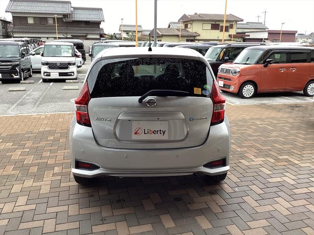 日産 ノート 17枚目