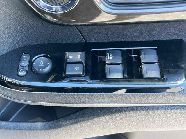 Ｎ－ＢＯＸカスタム Ｇ・Ｌホンダセンシング　ドライブレコーダー　ＥＴＣ　バックカメラ　両側スライド・片側電動　ナビ　ＴＶ　レーンアシスト　衝突被害軽減システム　オートライト　スマートキー　アイドリングストップ　電動格納ミラー　ＣＶＴ　ＥＳＣ（40枚目）