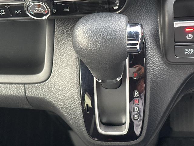 Ｎ－ＢＯＸカスタム Ｌ　ＨｏｎｄａＳＥＮＳＩＮＧ　純正ナビ　Ｂｌｕｅｔｏｏｔｈ対応　Ｂカメラ　電子パーキング　アダプティブクルーズコントロール　ＬＥＤヘッドライト　フォグライト　スマートキー　アイドリングストップ（9枚目）