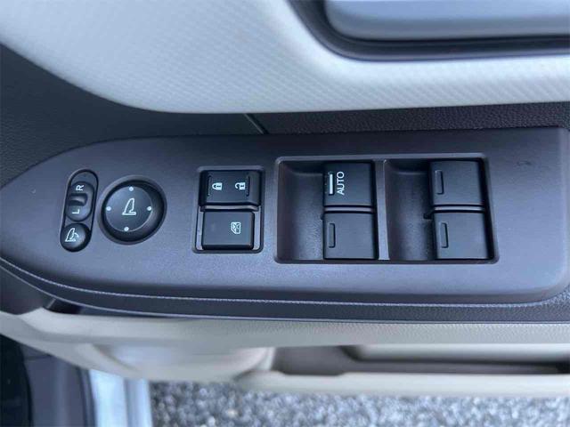 Ｎ－ＢＯＸ Ｇ・ＥＸホンダセンシング　衝突軽減Ｂ　純正ナビ　Ｂカメラ　ＥＴＣ　アダプティブクルーズコントロール　左パワースライドドア　ＬＥＤヘッドライト　スマートキー　プッシュスタート　アイドリングストップ（14枚目）