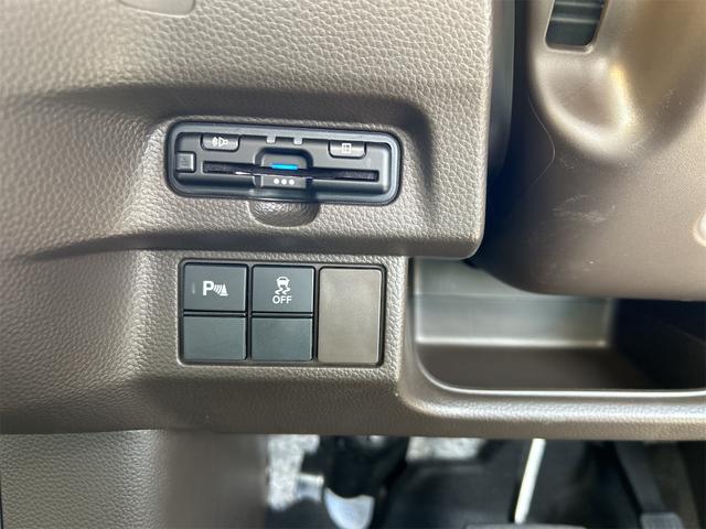 Ｎ－ＢＯＸ Ｌ　ＥＴＣ　バックカメラ　両側スライド・片側電動　ナビ　クリアランスソナー　オートクルーズコントロール　レーンアシスト　衝突被害軽減システム　スマートキー　アイドリングストップ　電動格納ミラー（12枚目）
